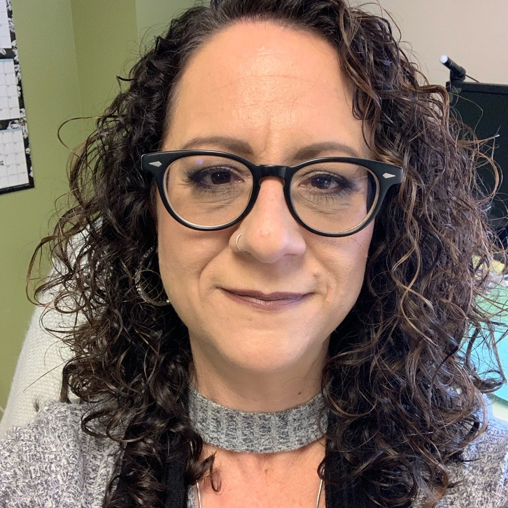 Meet your Posher, Deanna